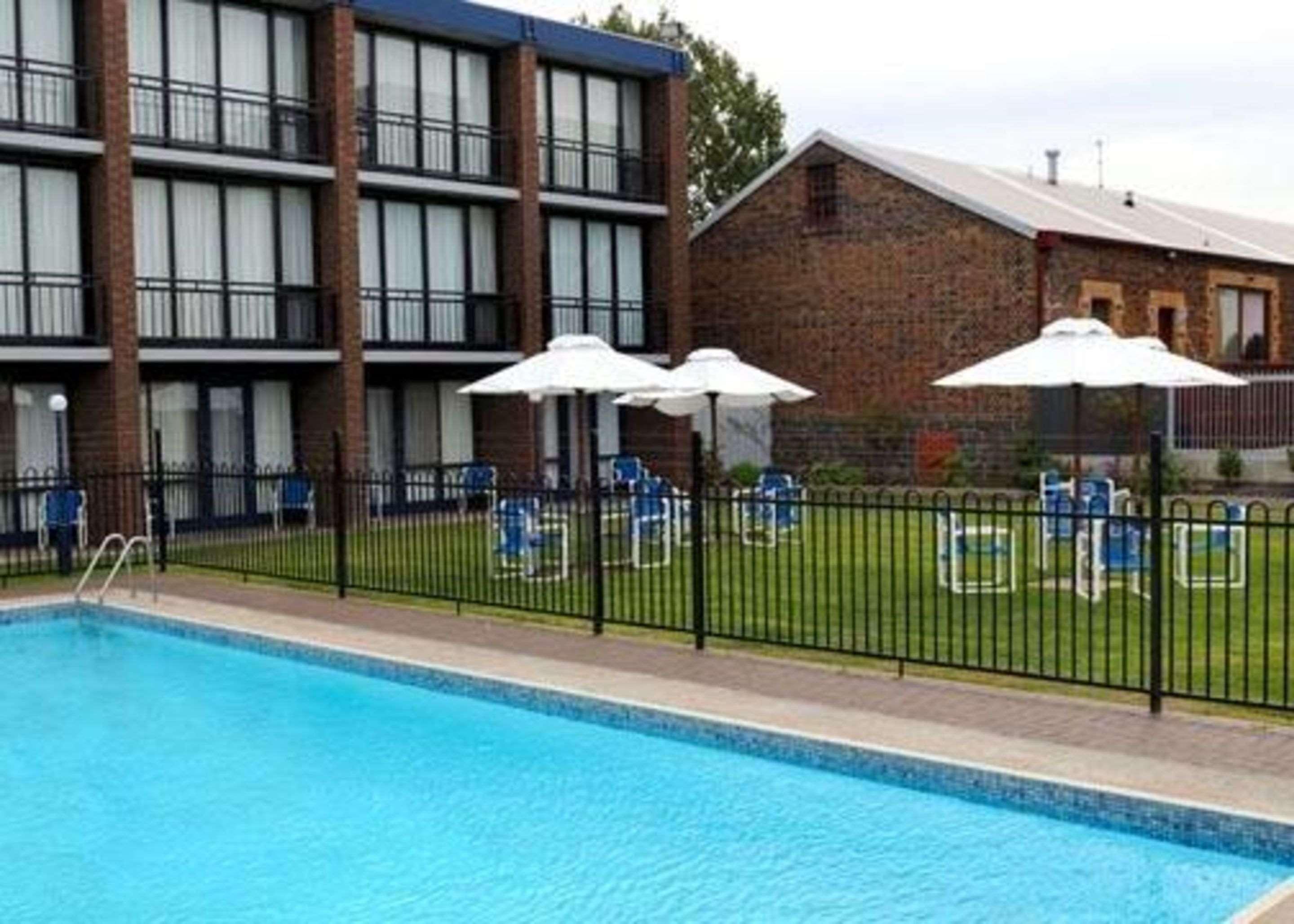 Richmond Henty Hotel Portland Buitenkant foto