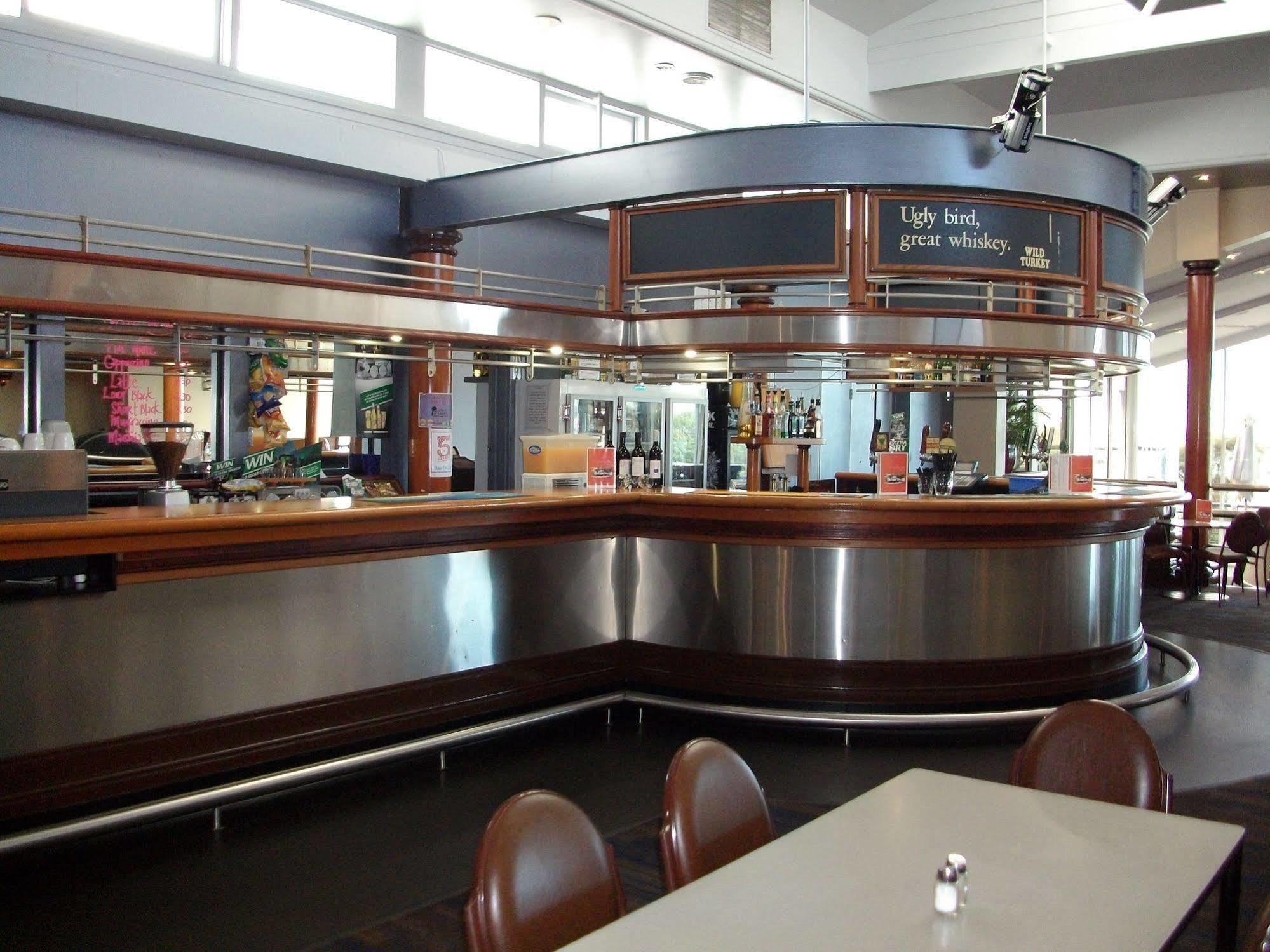 Richmond Henty Hotel Portland Buitenkant foto
