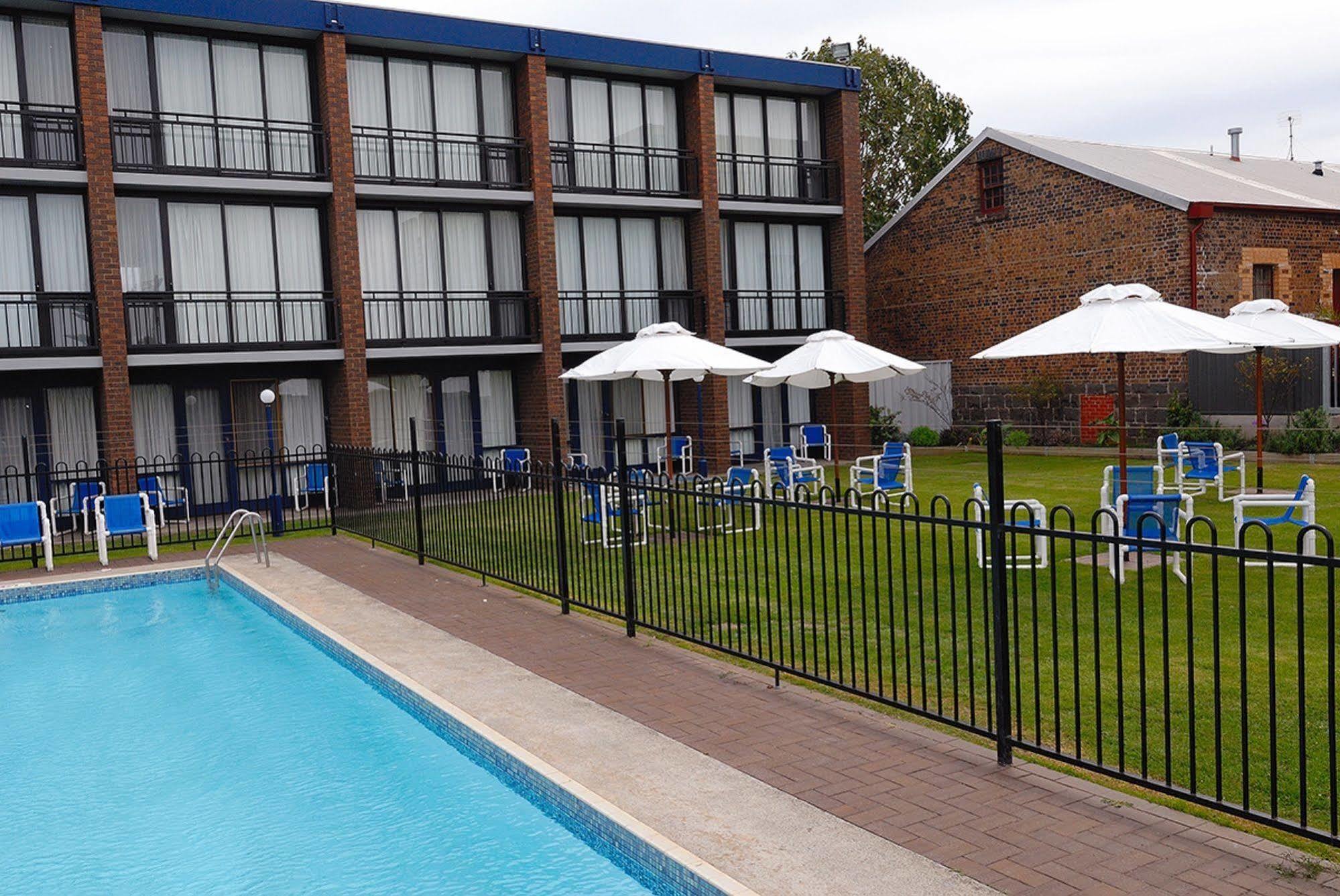 Richmond Henty Hotel Portland Buitenkant foto